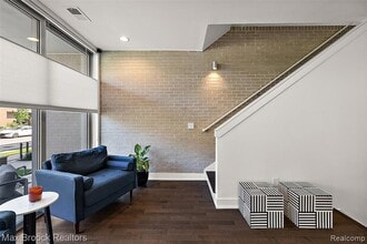 284 Alfred St in Detroit, MI - Foto de edificio - Building Photo