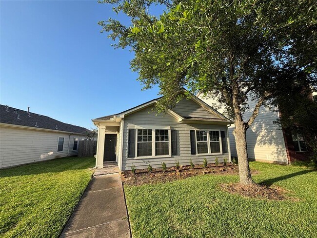 property at 1615 Palcio Real Dr