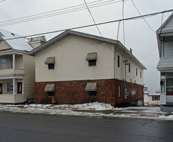 1929 Van Vranken Ave Apartments