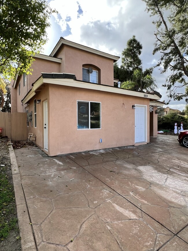 989 St Germain Rd in Chula Vista, CA - Building Photo - Building Photo