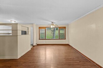 1005 Avant Dr in St. Louis, MO - Building Photo - Building Photo