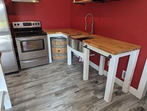 1303 Connecticut Ave in Lynn Haven, FL - Building Photo - Building Photo