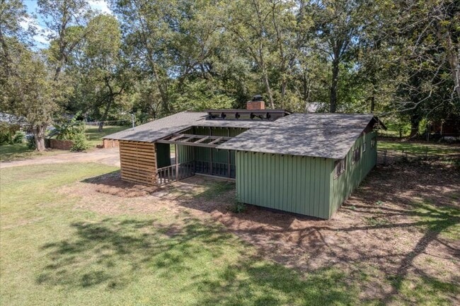 property at 410 Hardeman Ave