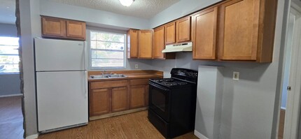 2580 13th Ave S in St. Petersburg, FL - Foto de edificio - Building Photo