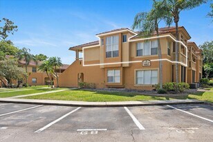 4807 Via Palm Lakes in West Palm Beach, FL - Building Photo
