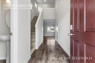 6914 Oleander Ave NE in Lacey, WA - Building Photo - Building Photo