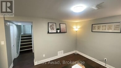 65 Holcolm Rd in Toronto, ON - Building Photo - Building Photo