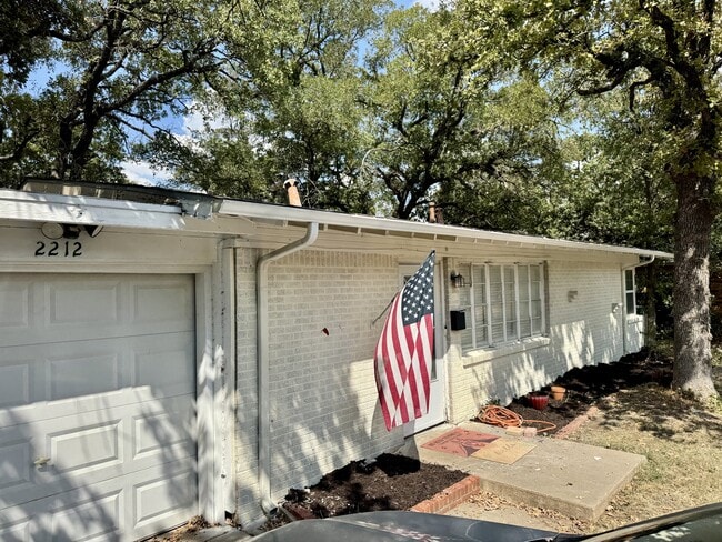property at 2212 Sturges Dr