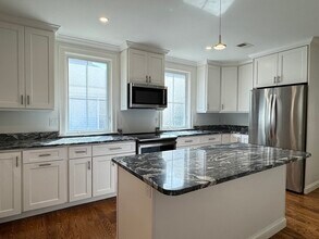 409-411 Walden St in Cambridge, MA - Building Photo - Building Photo
