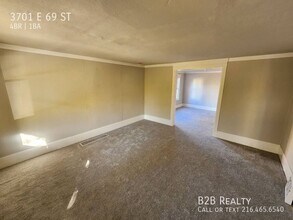 3701 E 69th St in Cleveland, OH - Building Photo - Building Photo