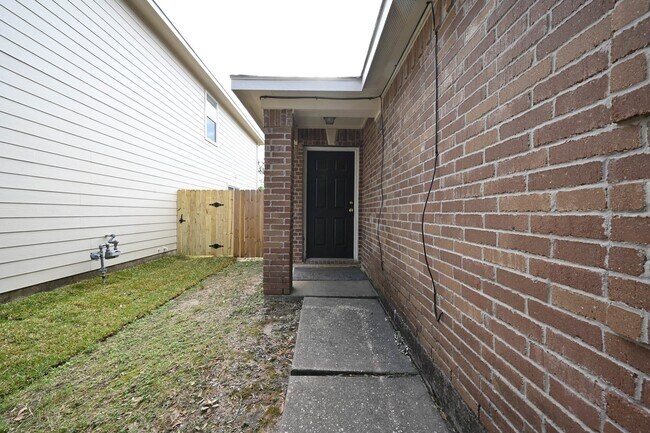 12518 Sterlingstone Dr in Houston, TX - Foto de edificio - Building Photo