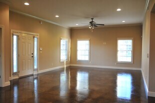 497 Wesley Pl in Tuscaloosa, AL - Building Photo