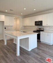 3925 E Fincastle St in Ontario, CA - Building Photo - Building Photo