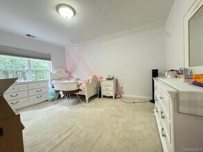 103 Sunflower Ridge Rd in Centereach, NY - Building Photo - Building Photo