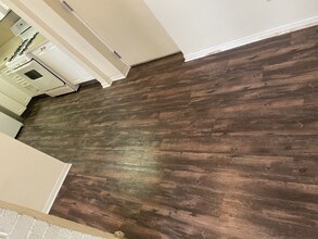 1662 Summit St in Columbus, OH - Building Photo - Building Photo