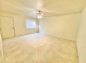 4120 W 20th Ln in Yuma, AZ - Building Photo - Building Photo