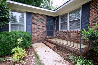 1030 Cumberland Dr in Auburn, AL - Building Photo - Building Photo