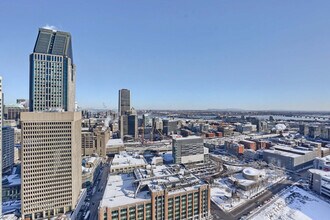 1215 Rue Saint-Antoine O, Unit SI ID1262041P in Montréal, QC - Building Photo - Building Photo
