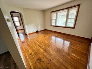 114 Beck Ave in Akron, OH - Building Photo - Building Photo