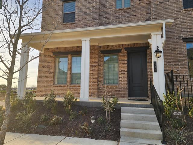 627 Redwood Wy in Mansfield, TX - Building Photo