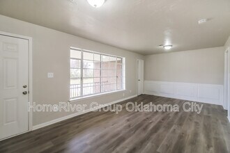 5300 S Linn Ave in Oklahoma City, OK - Building Photo - Building Photo