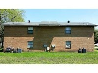 Building Photo - 801-805 S West St Apartments in Sikeston, Missouri