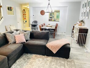 16 Mateus Way in Gaithersburg, MD - Building Photo - Building Photo