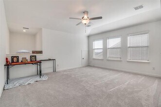 4016 Daisy Holw Lp in Mesquite, TX - Building Photo - Building Photo