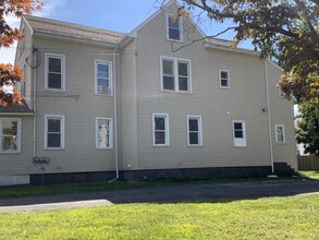 11 Sherman Ave in East Hartford, CT - Building Photo - Building Photo