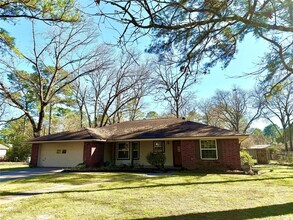 13211 Clepper Dr in Tomball, TX - Building Photo - Building Photo