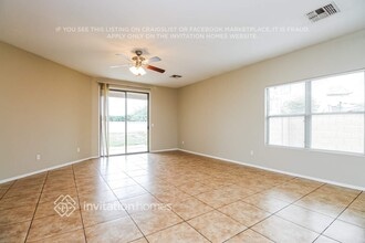 300 S 9th St in Avondale, AZ - Foto de edificio - Building Photo