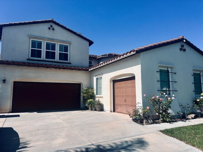 property at 1013 Straightaway Ct