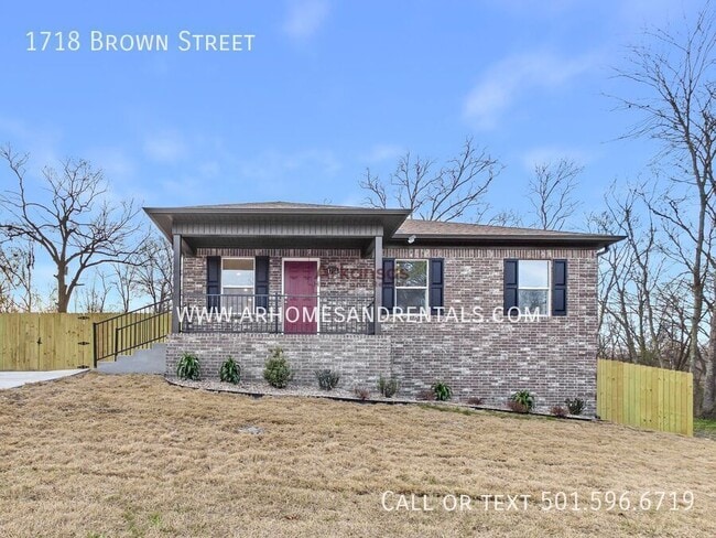 property at 1718 Brown St