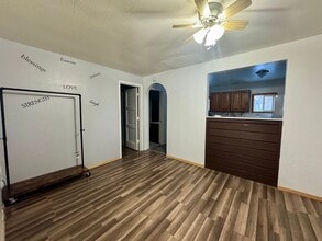 205 McKinley St in Kenai, AK - Building Photo - Building Photo