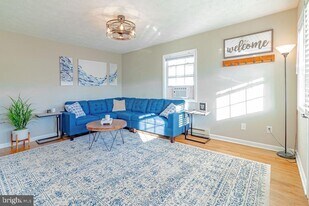 45302 Bloch Ave in Piney Point, MD - Building Photo