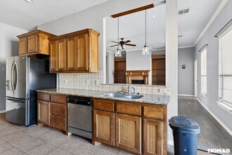 941 NE 30th St in Moore, OK - Building Photo - Building Photo