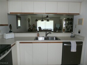 16500 Kelly Cove Dr in Ft. Myers, FL - Building Photo - Building Photo