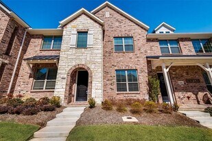 1314 Casselberry Dr in Flower Mound, TX - Building Photo