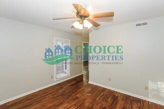 9223 N Vicksburg Park Ct in Charlotte, NC - Building Photo - Building Photo