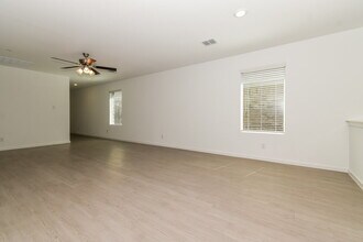 1719 Crossbill St in Forney, TX - Building Photo - Building Photo