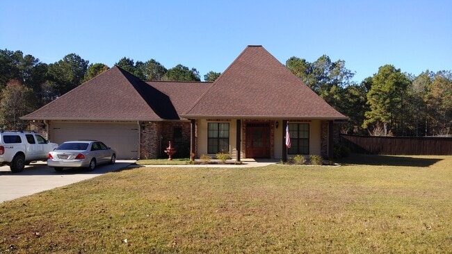 property at 3656 Belview Rd