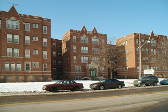 Cabot Apartments in Detroit, MI - Building Photo - Building Photo