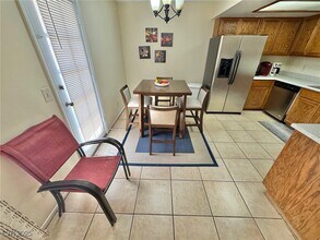 5576 W Rochelle Ave. in Las Vegas, NV - Building Photo - Building Photo