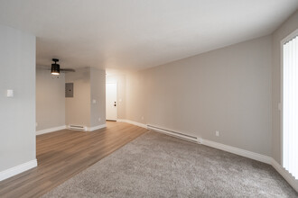 Monroe in Colorado Springs, CO - Building Photo - Interior Photo