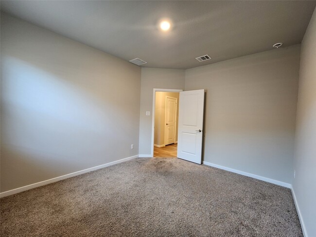 19014 Whitehaven Bend Ln