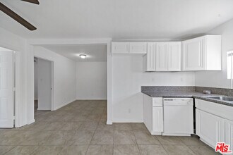 66124 Acoma Ave in Desert Hot Springs, CA - Building Photo - Building Photo