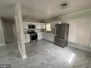 35 Blueberry Ln in Willingboro, NJ - Building Photo - Building Photo