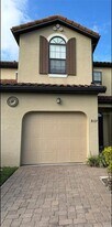 8157 Roseville Blvd in Davenport, FL - Building Photo