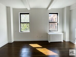 EAST 37 STREET in New York, NY - Building Photo - Building Photo