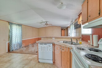 242 State Rd S-44-68 in Buffalo, SC - Building Photo - Building Photo